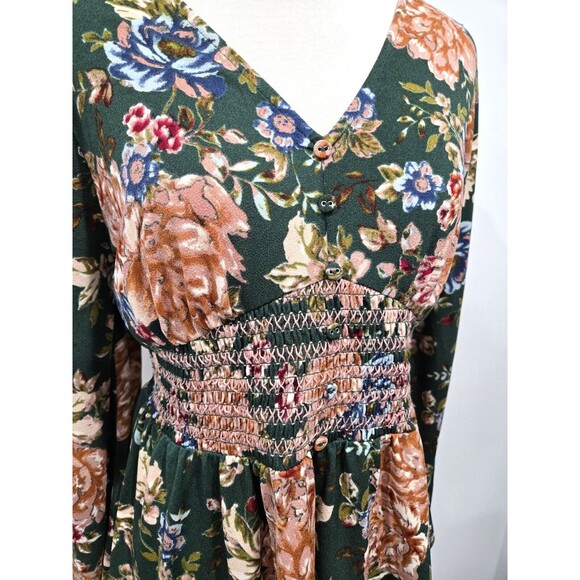 NEW Maurice's Floral Smocked Peplum Blouse Long‎ Sleeve V Neck Stretch Small - Picture 3 of 7